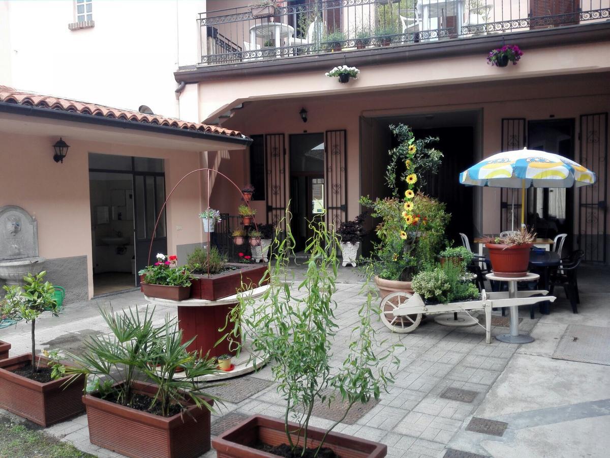 Hotel La Corte Del Poeta Buscate Zewnętrze zdjęcie